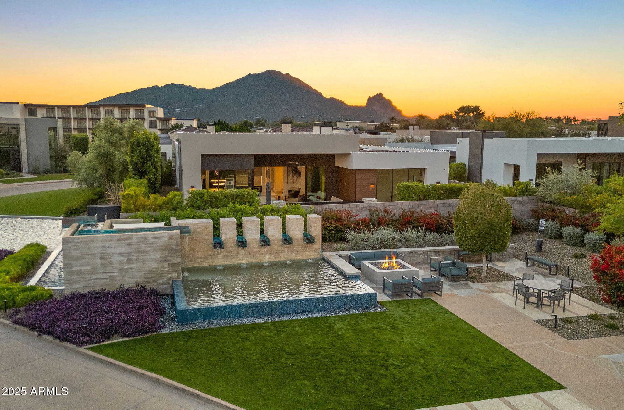 6962 East Cactus Wren Road Paradise Valley, AZ 85253 - Photo 88 of 94 89-web-or-mls-TWILIGHT DRONE13