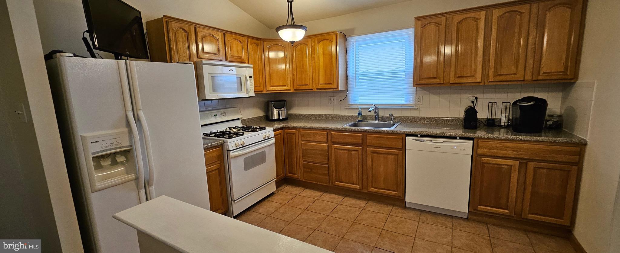 3340 Red Lion Road Philadelphia, PA 19114 - Photo 13 of 28 Gallery Image 13