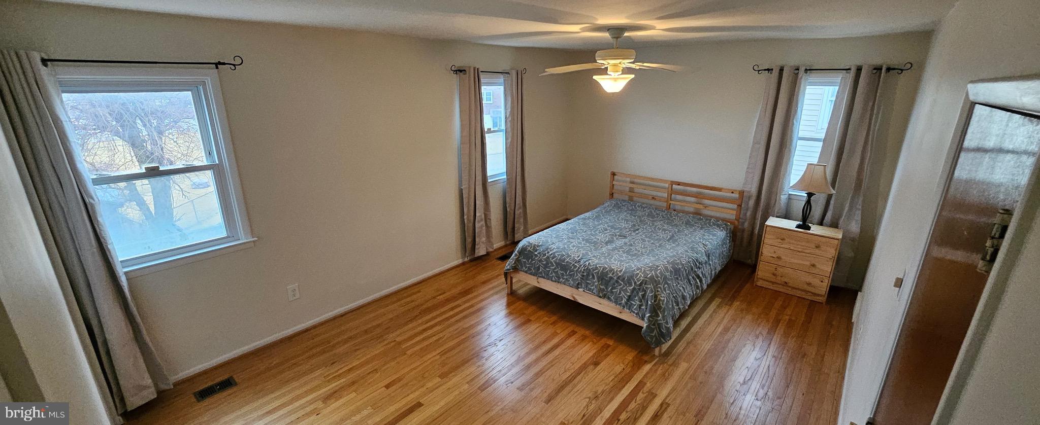 3340 Red Lion Road Philadelphia, PA 19114 - Photo 14 of 28 MAIN LEVEL
