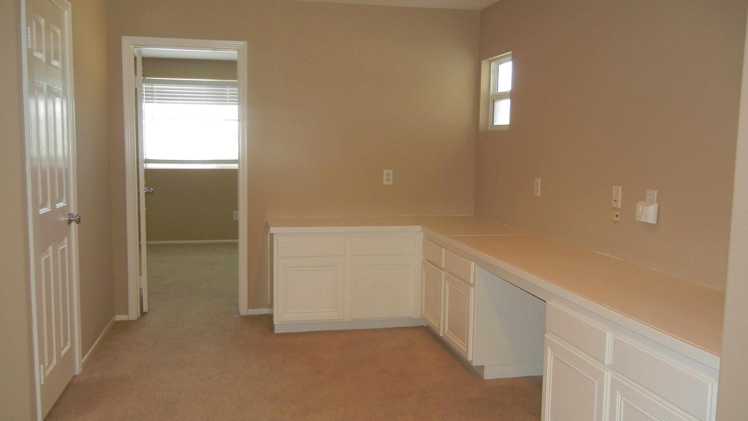 7316 Ridge View Drive Lancaster, CA 93536 - Photo 8 of 17 DSCN4686