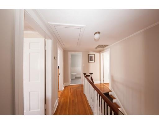 10 Duxbury Road Newton, MA 02459 - Photo 17 of 27 Gallery Image 17