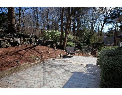 10 Duxbury Road Newton, MA 02459 - Photo 23 of 27 Gallery Image 23