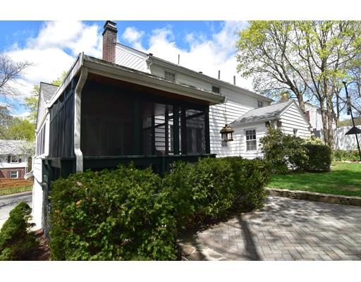 10 Duxbury Road Newton, MA 02459 - Photo 26 of 27 Gallery Image 26