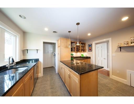 10 Duxbury Road Newton, MA 02459 - Photo 5 of 27 Gallery Image 5