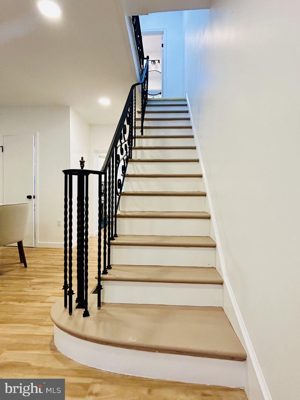 2013 South Bouvier Street Philadelphia, PA 19145 - Photo 6 of 18 a view of entryway