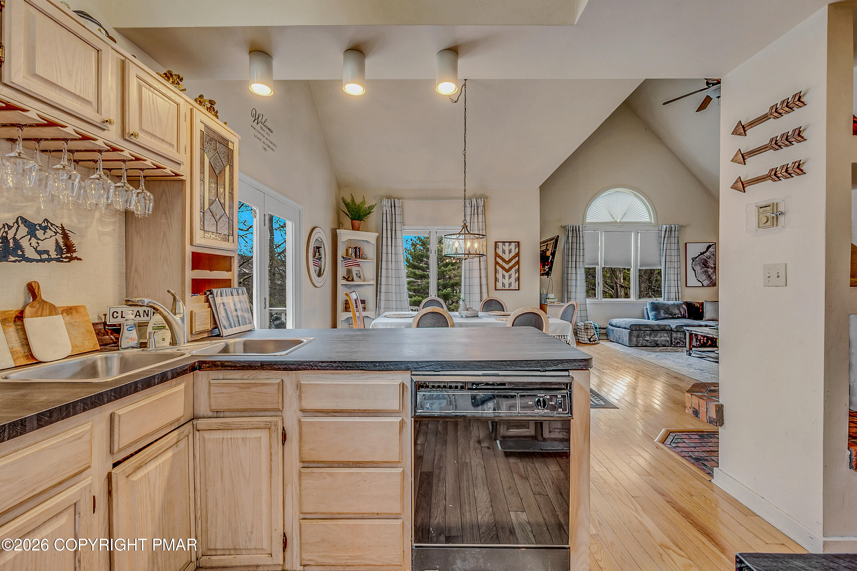 17 Rockspring Court Lake Harmony, PA 18624 - Photo 14 of 60 Rockspring_-27