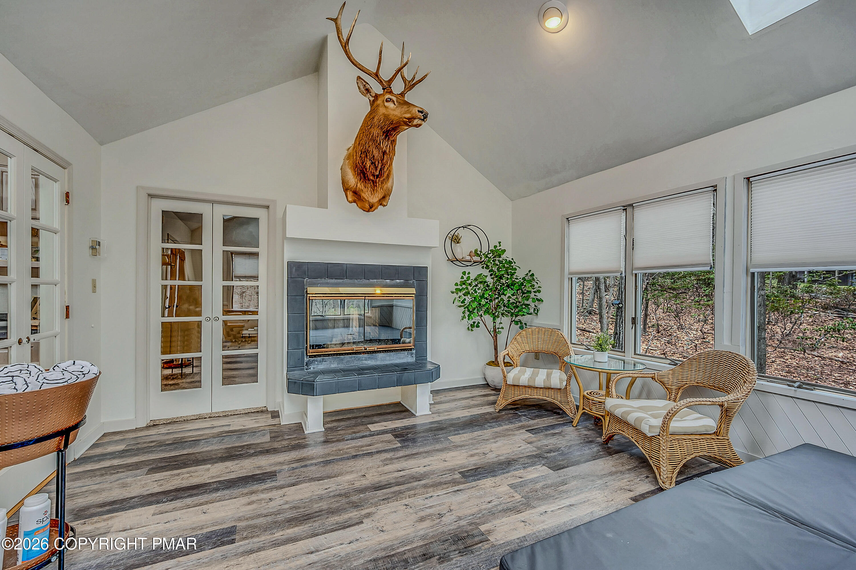 17 Rockspring Court Lake Harmony, PA 18624 - Photo 16 of 60 Rockspring_-30