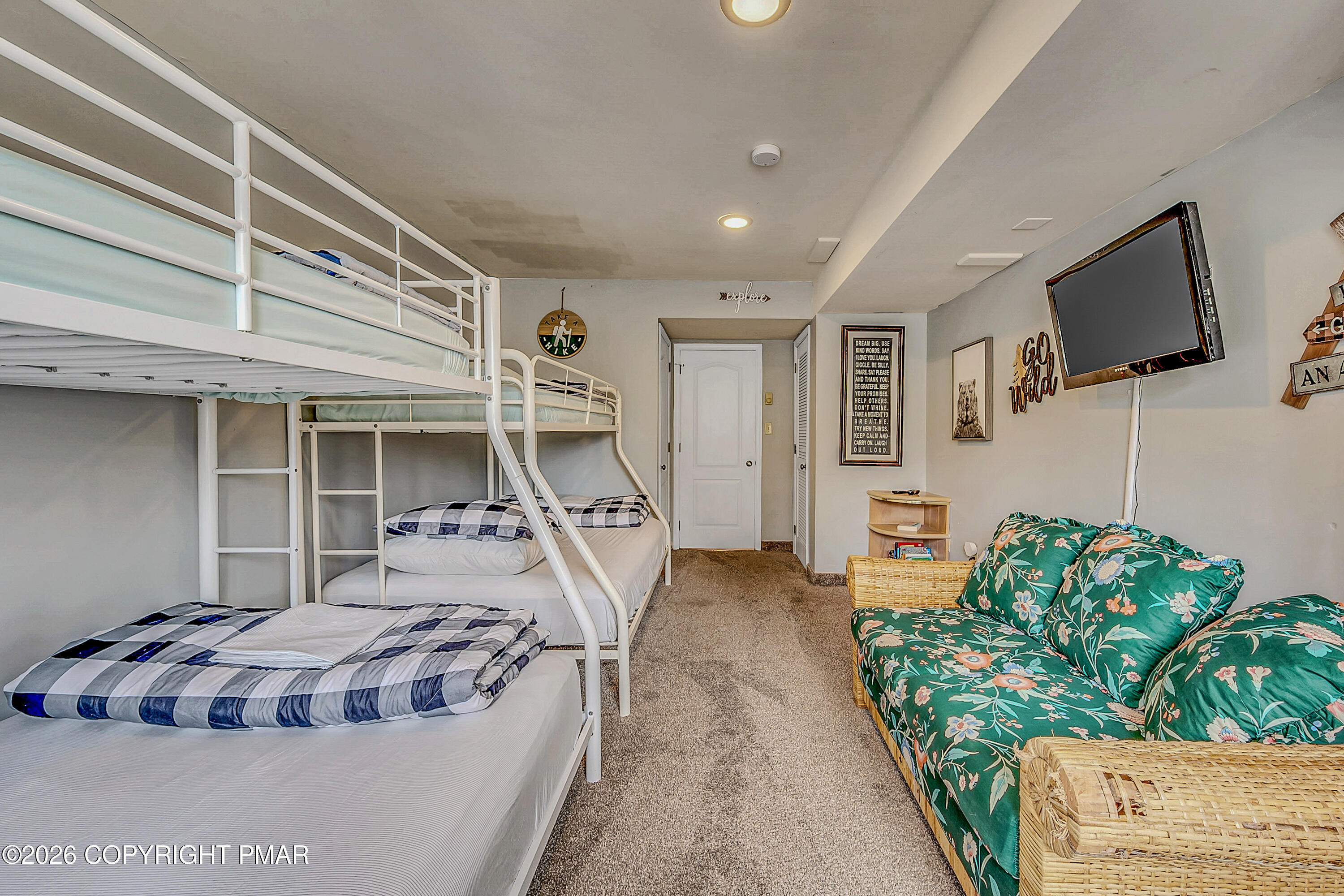 17 Rockspring Court Lake Harmony, PA 18624 - Photo 26 of 60 Rockspring_-51