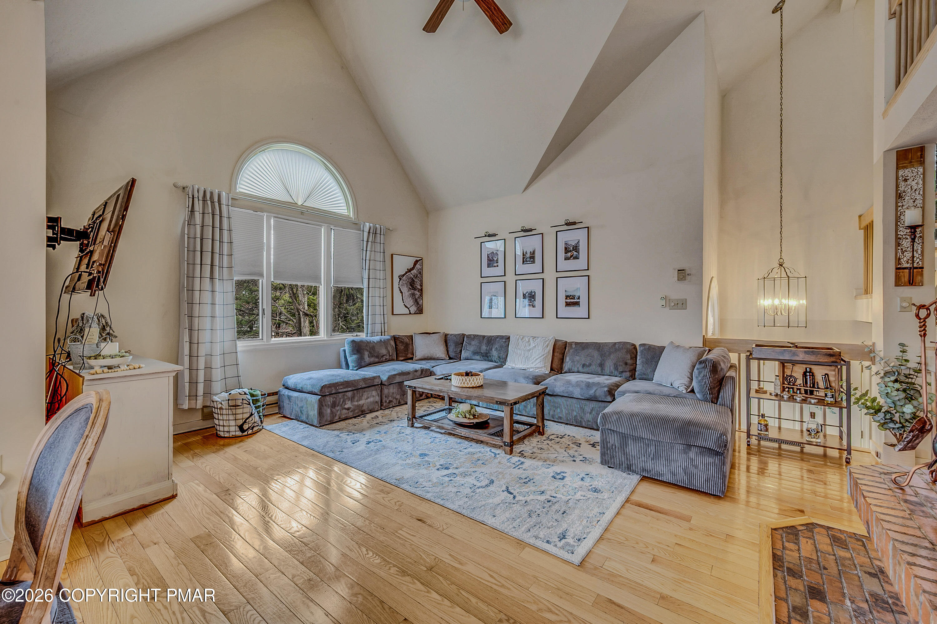 17 Rockspring Court Lake Harmony, PA 18624 - Photo 3 of 60 Rockspring_-20