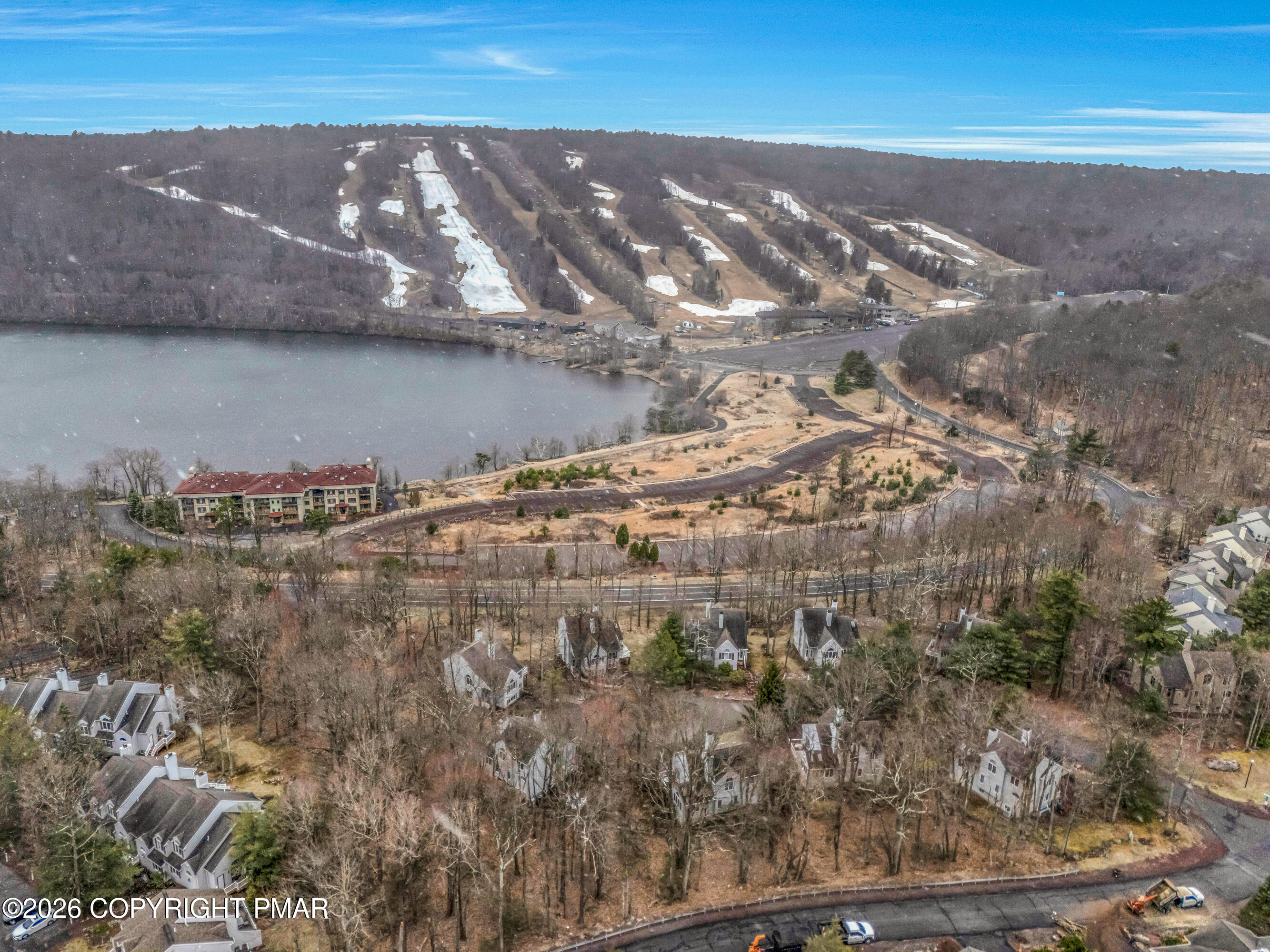 17 Rockspring Court Lake Harmony, PA 18624 - Photo 51 of 60 Rockspring_-11