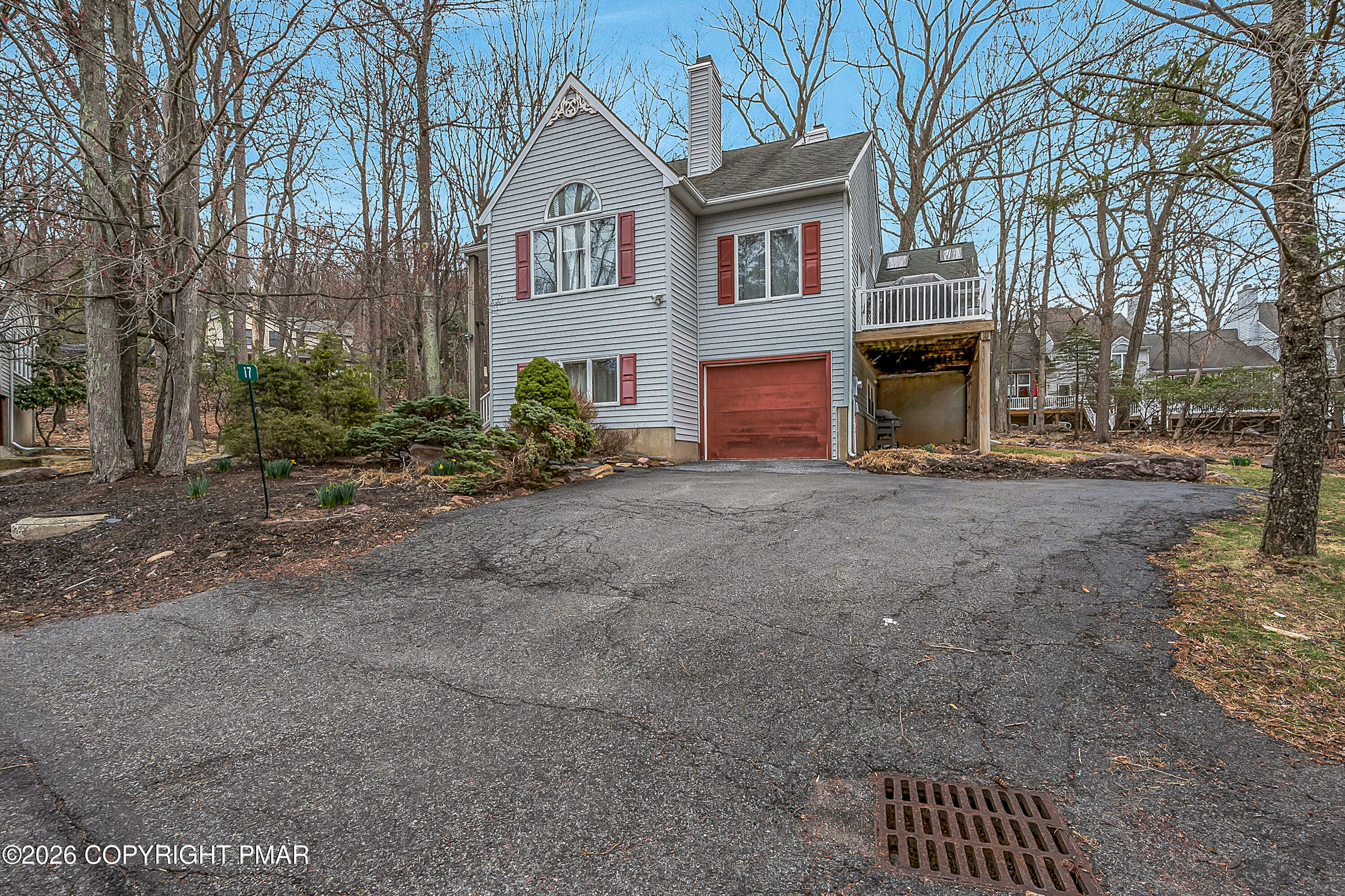 17 Rockspring Court Lake Harmony, PA 18624 - Photo 6 of 60 Rockspring_-16