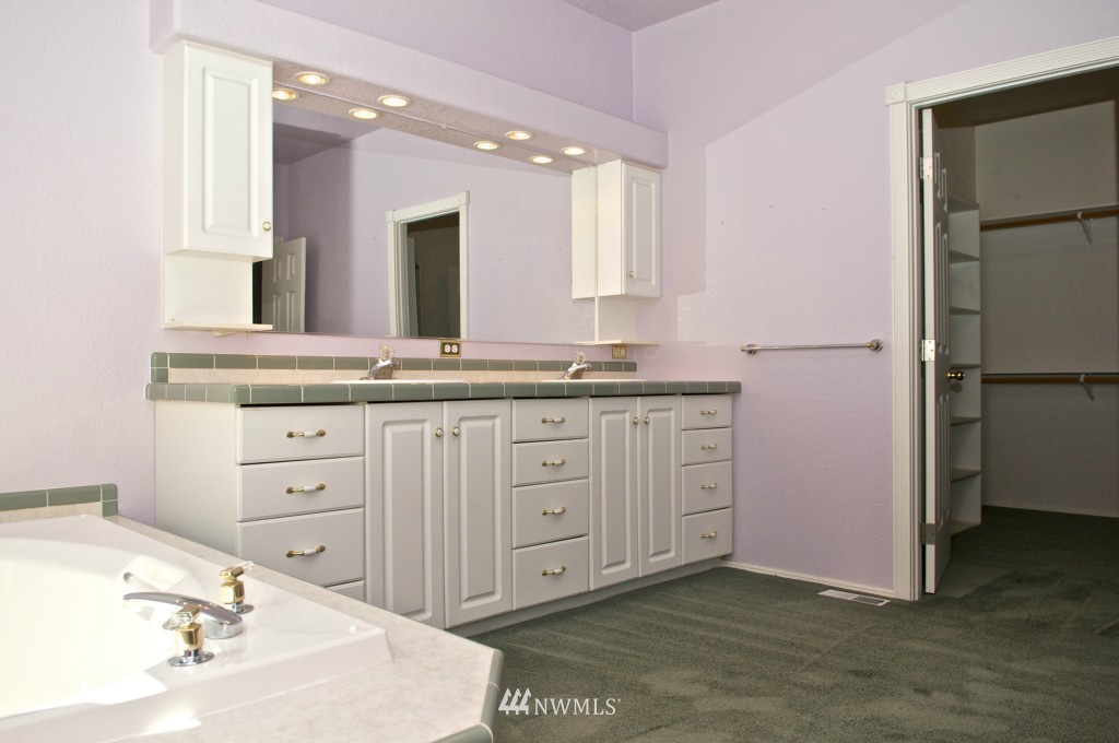14224 Littlerock Road Southwest Rochester, WA 98579 - Photo 13 of 25