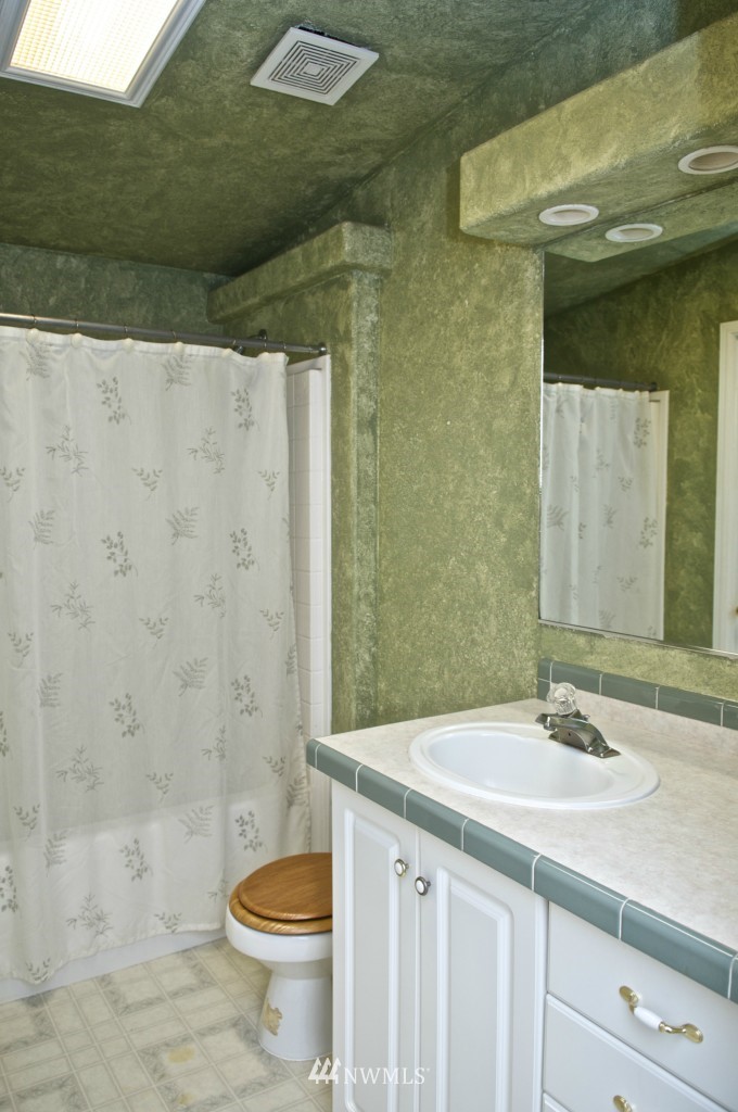 14224 Littlerock Road Southwest Rochester, WA 98579 - Photo 18 of 25