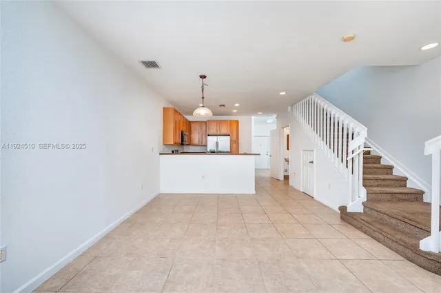 $380,000 | 3105 Northwest 25th Terrace, Unit 3105, Oakland Park, FL 33309