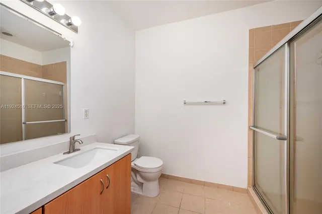 $380,000 | 3105 Northwest 25th Terrace, Unit 3105, Oakland Park, FL 33309