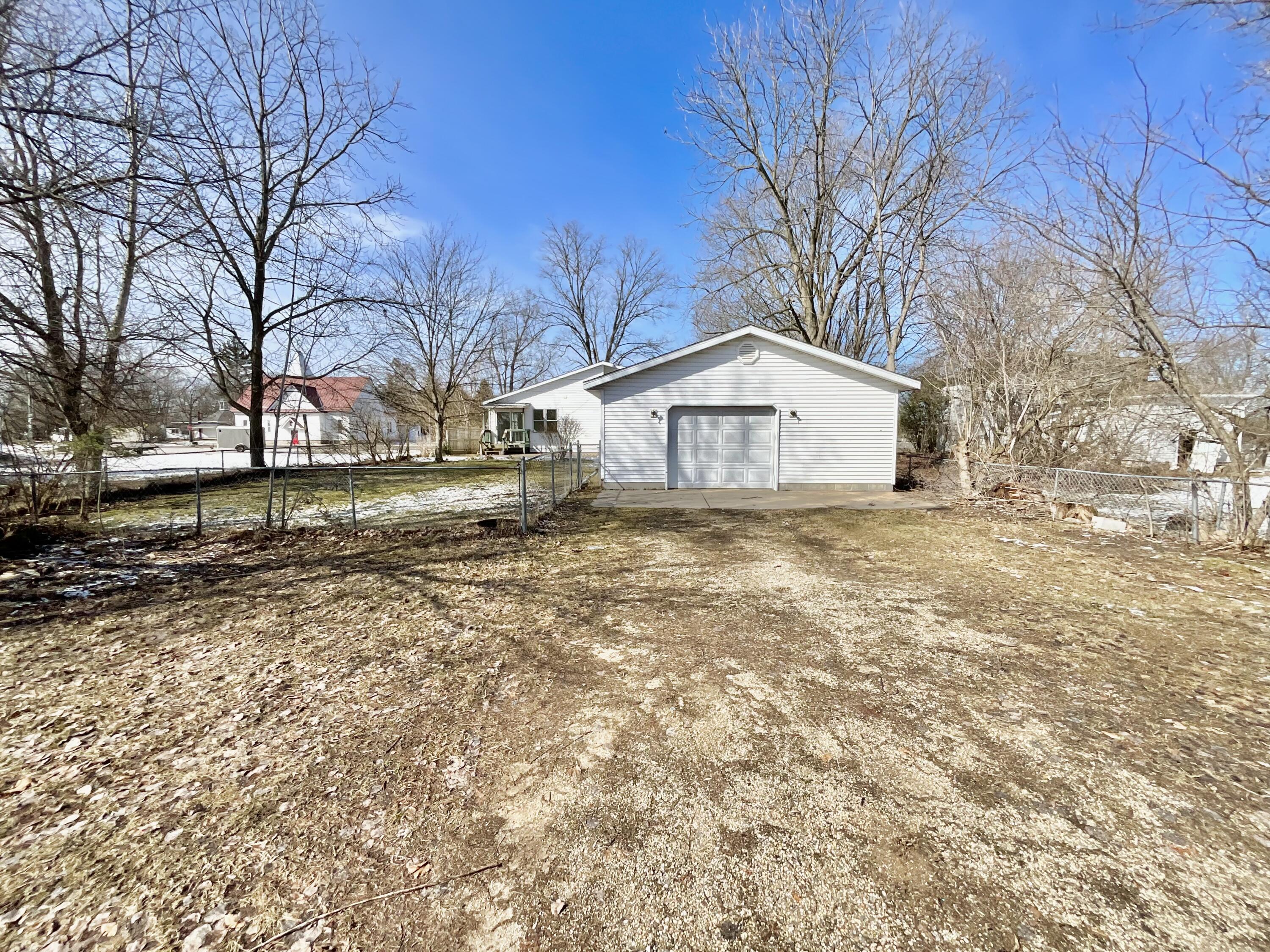 46 Hoskins Street Hesperia, MI 49421 - Photo 35 of 39 Detached Garage