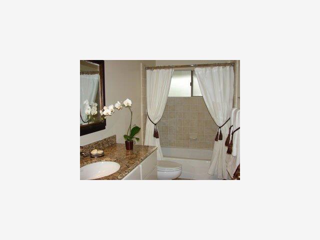 2333 Sharon Road Menlo Park, CA 94025 - Photo 6 of 9