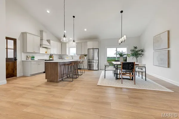 $589,000 | 70 Eagle Watch Drive, Silex, MO 63377