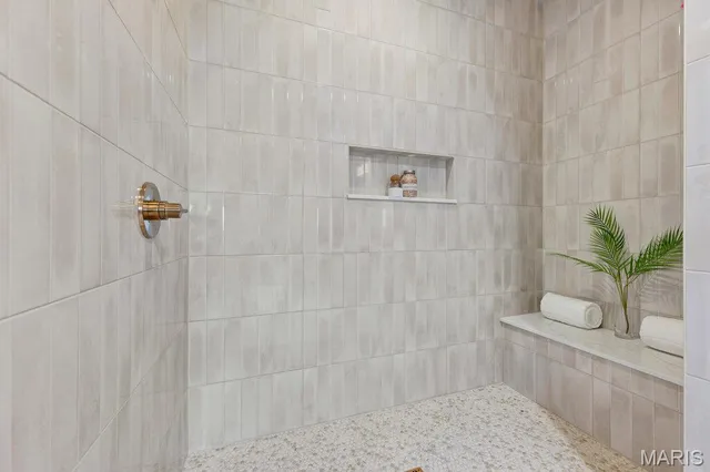 $595,000 | 70 Eagle Watch Drive, Silex, MO 63377