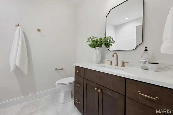 $589,000 | 70 Eagle Watch Drive, Silex, MO 63377