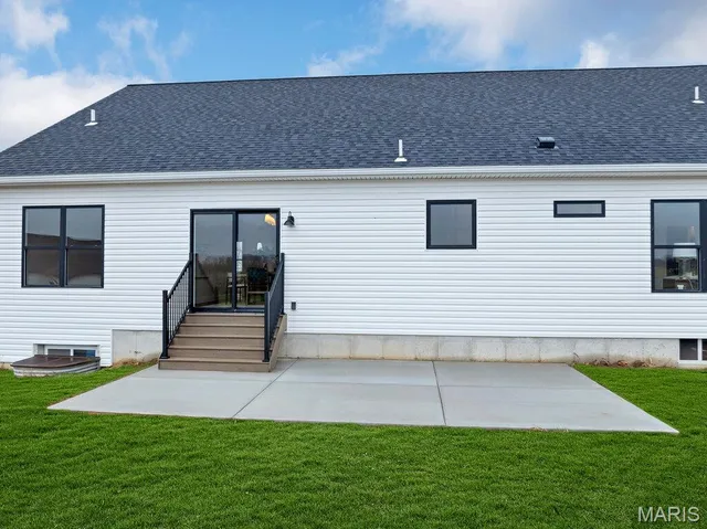 $595,000 | 70 Eagle Watch Drive, Silex, MO 63377