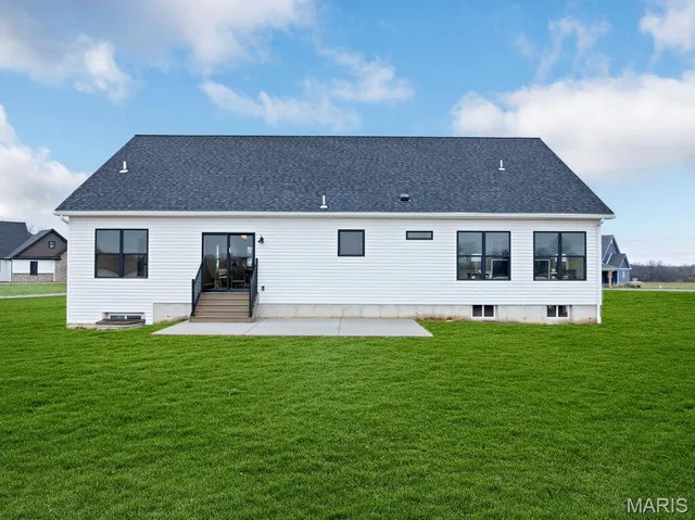 $595,000 | 70 Eagle Watch Drive, Silex, MO 63377