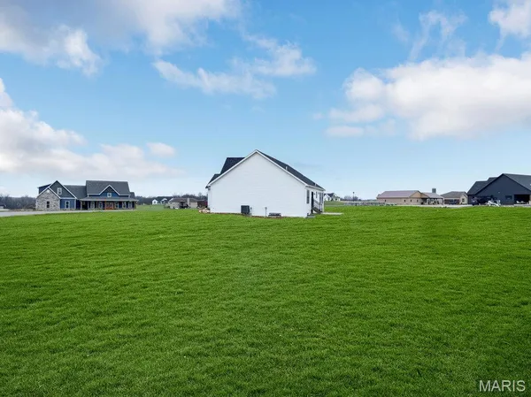 $589,000 | 70 Eagle Watch Drive, Silex, MO 63377