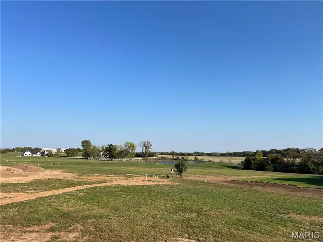 $595,000 | 70 Eagle Watch Drive, Silex, MO 63377