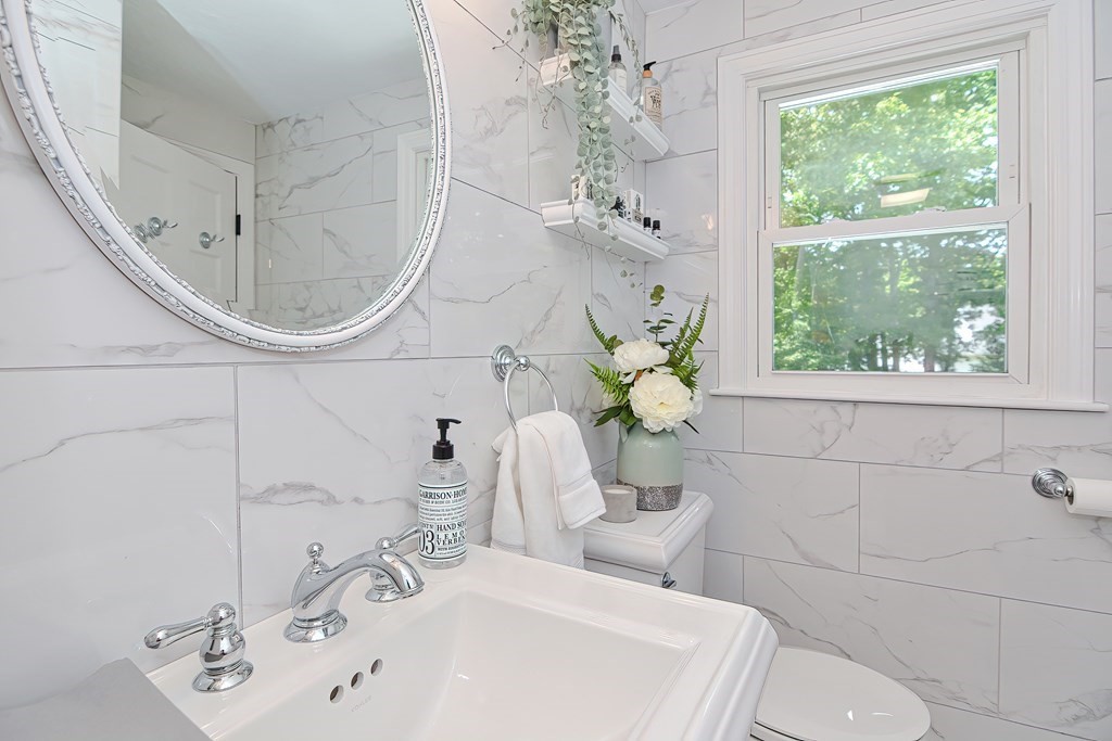 6 Partridge Road Medfield, MA 02052 - Photo 18 of 42 Gallery Image 18