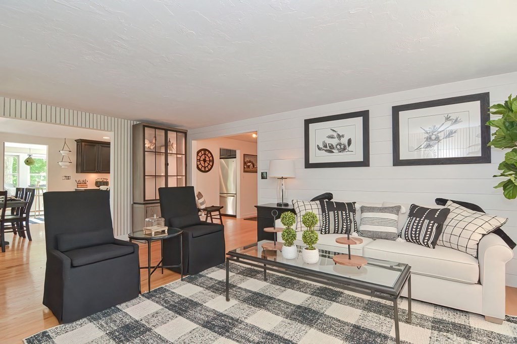 6 Partridge Road Medfield, MA 02052 - Photo 5 of 42 Gallery Image 5
