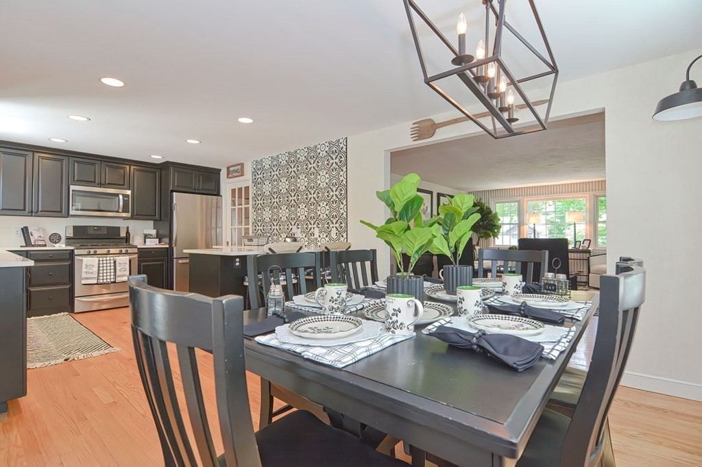6 Partridge Road Medfield, MA 02052 - Photo 9 of 42 Gallery Image 9