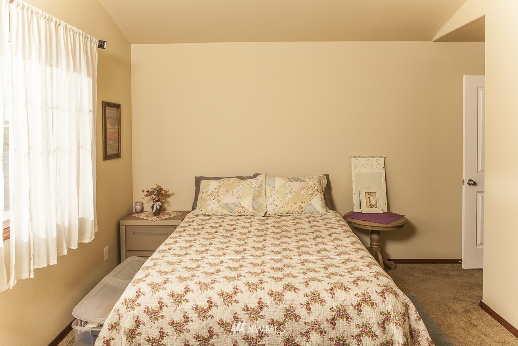 324 Barry Loop Mount Vernon, WA 98274 - Photo 14 of 21 Gallery Image 14