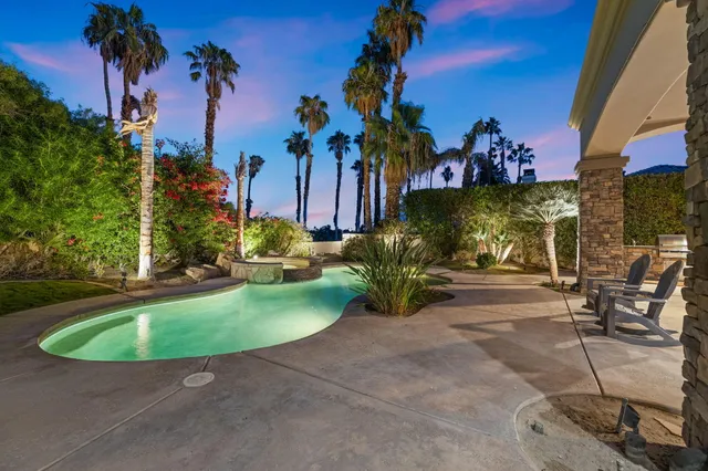 $1,749,999 | 352 Crest Lake Drive, Palm Desert, CA 92211