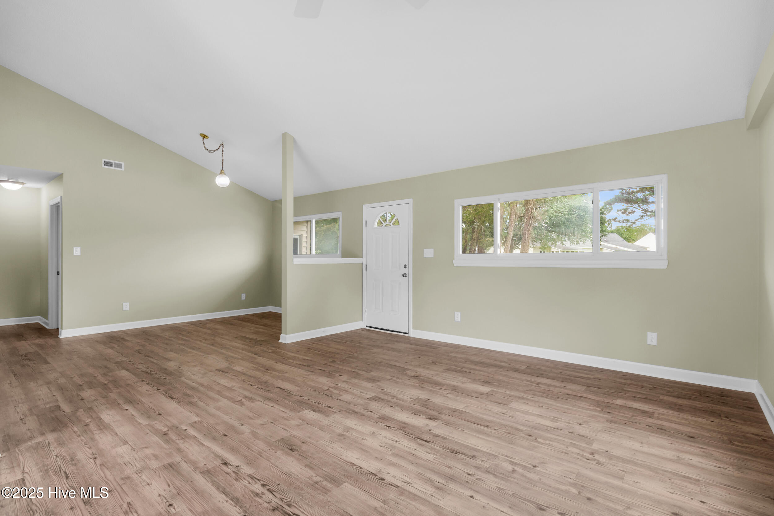 125 Pirates Road, Unit 5 New Bern, NC 28562 - Photo 13 of 36 13_24