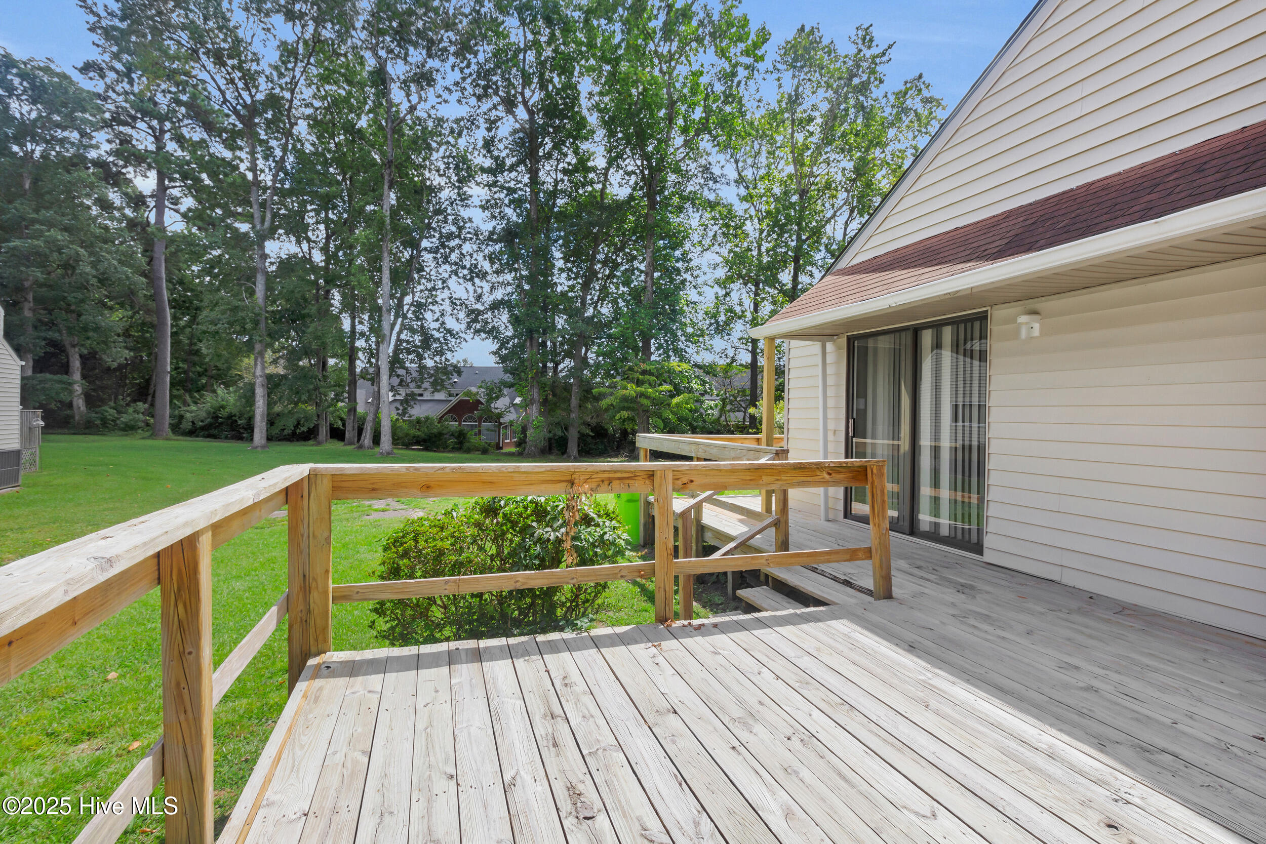 125 Pirates Road, Unit 5 New Bern, NC 28562 - Photo 17 of 36 17_10