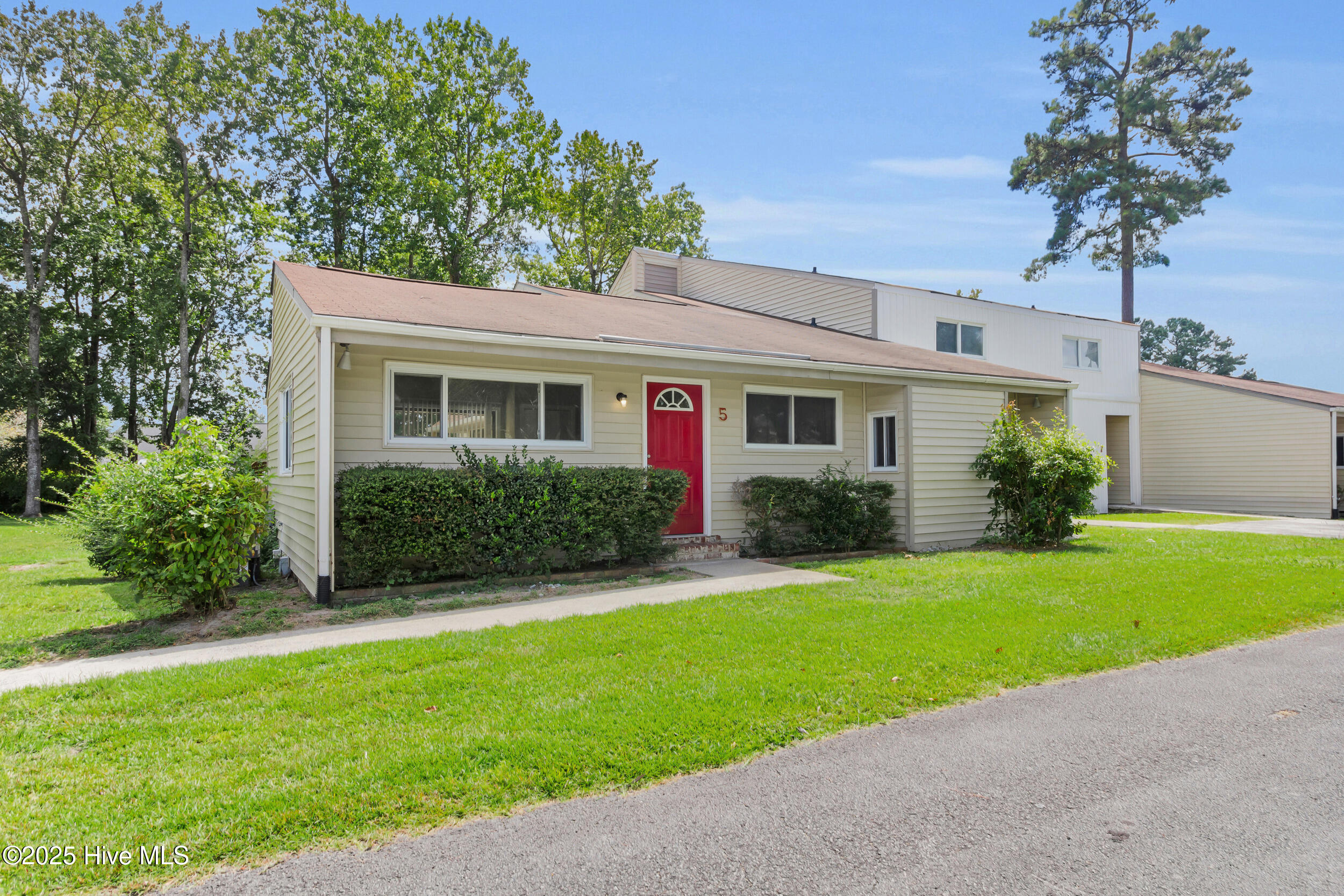 125 Pirates Road, Unit 5 New Bern, NC 28562 - Photo 30 of 36 18_7