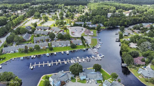 $1,400 | 125 Pirates Road, Unit 5, New Bern, NC 28562