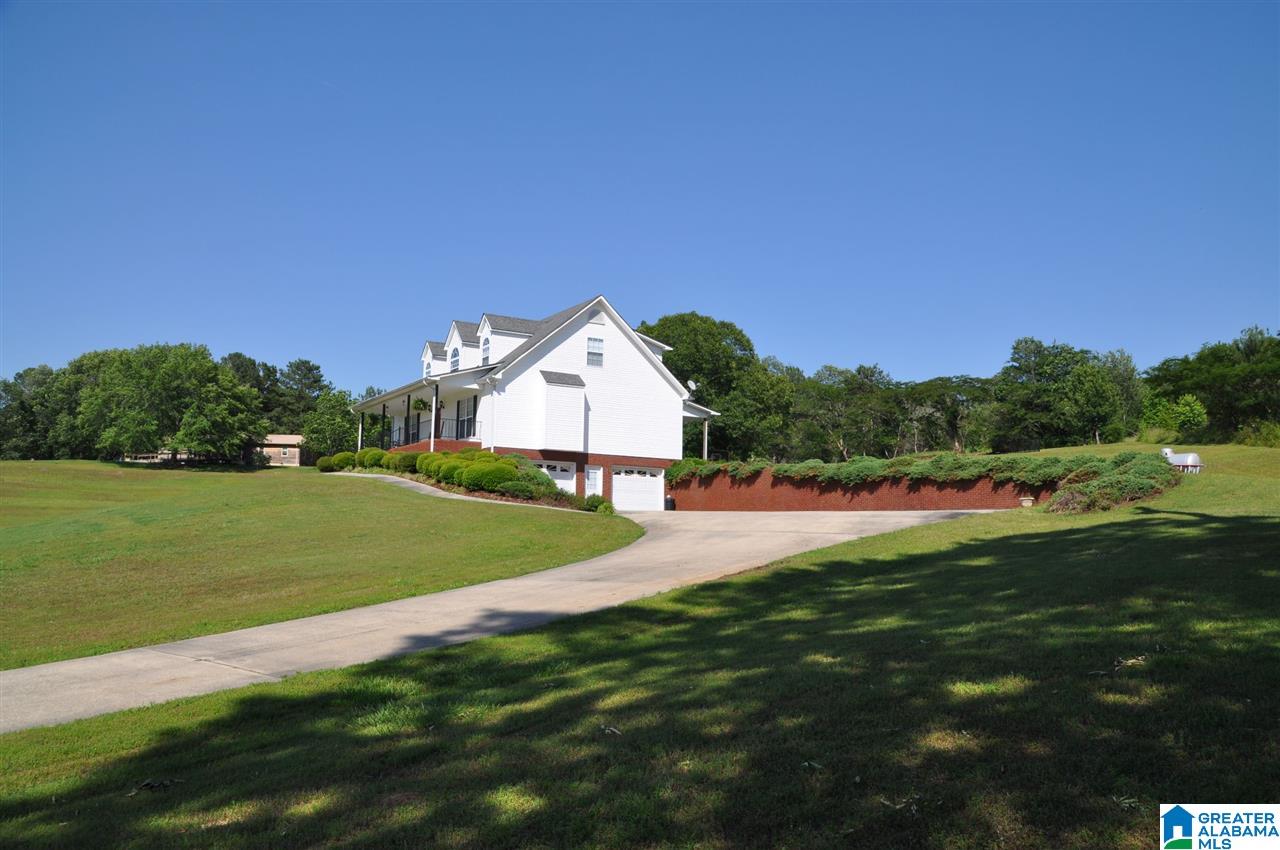 634 Faulkner Road Oneonta, AL 35121 - Photo 3 of 36 Gallery Image 3