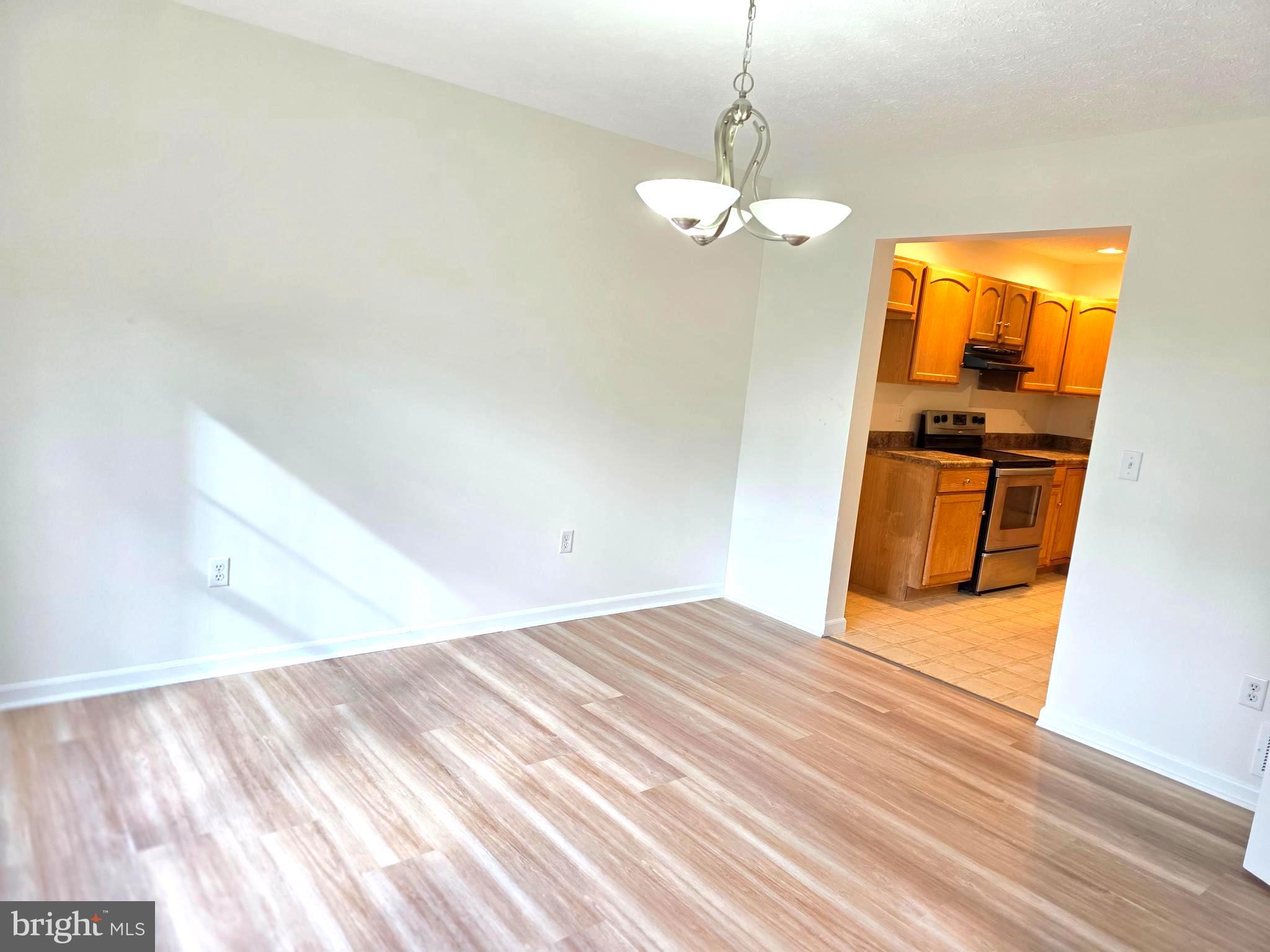 17420 Porter Road Southwest Eckhart Mines, MD 21532 - Photo 5 of 20 Family Room