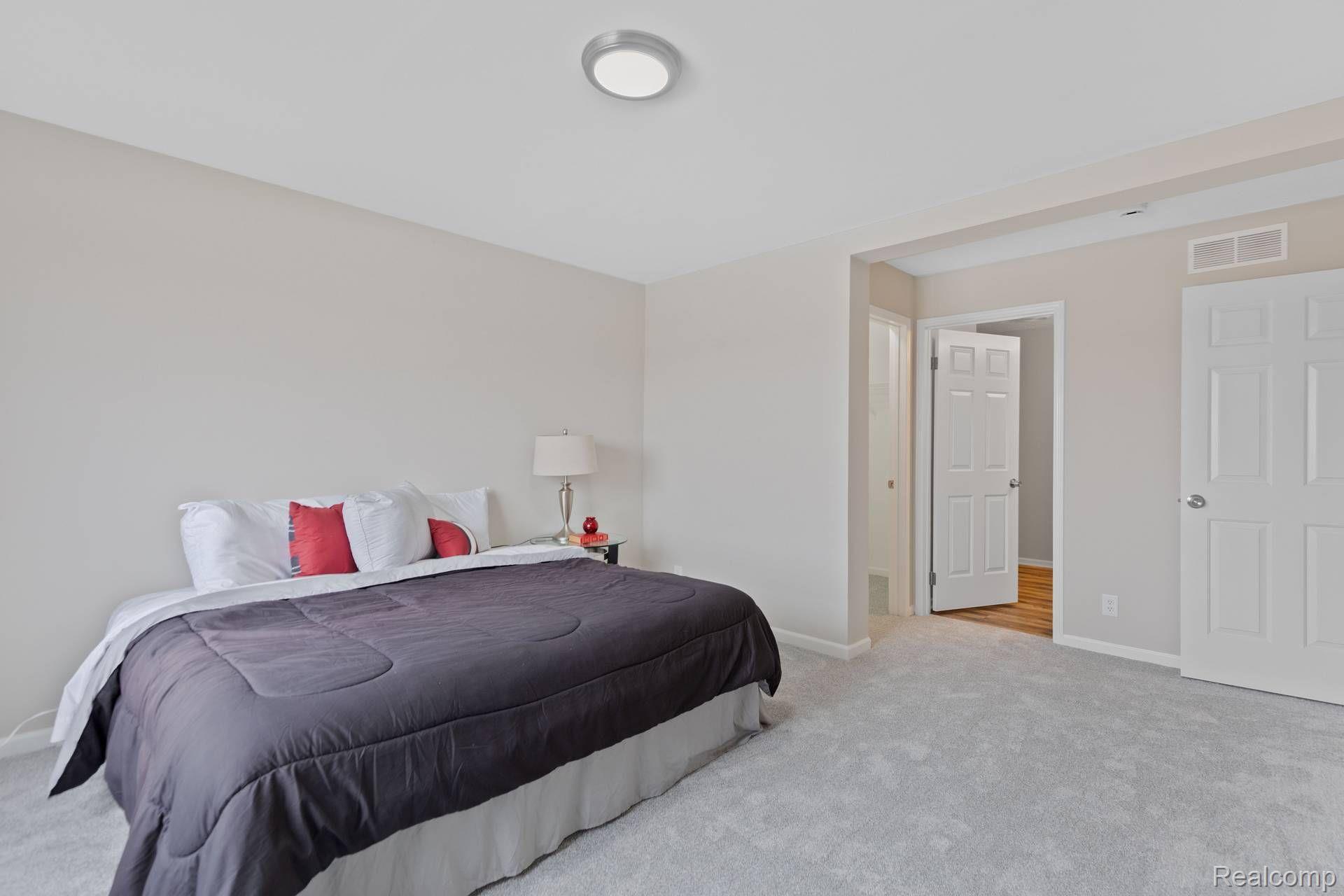 78037 Deland Road Richmond, MI 48062 - Photo 21 of 44 Gallery Image 21