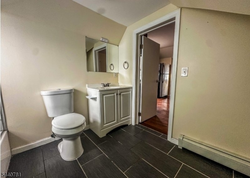 19 Walnut Terrace Bloomfield, NJ 07003 - Photo 2 of 10