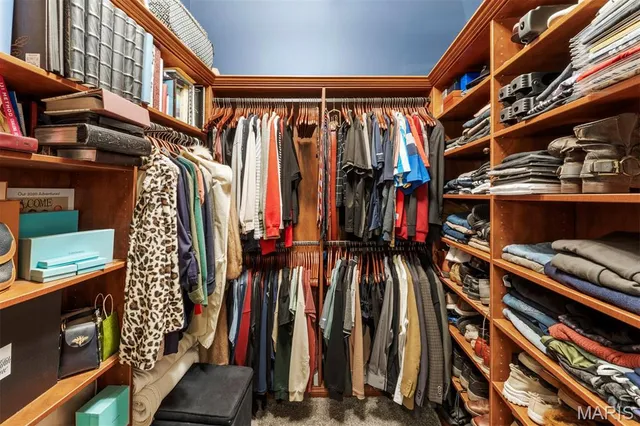 $339,000 | 901 Washington Avenue, Unit 702, St. Louis, MO 63101