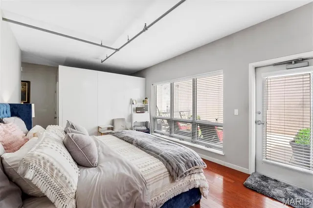 $339,000 | 901 Washington Avenue, Unit 702, St. Louis, MO 63101