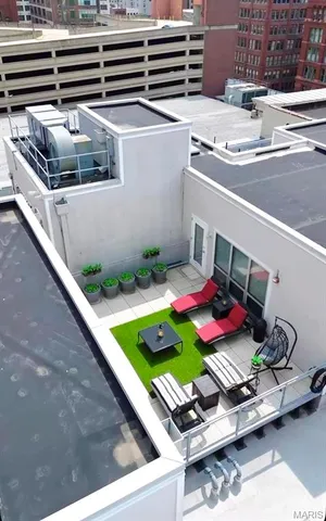 $339,000 | 901 Washington Avenue, Unit 702, St. Louis, MO 63101