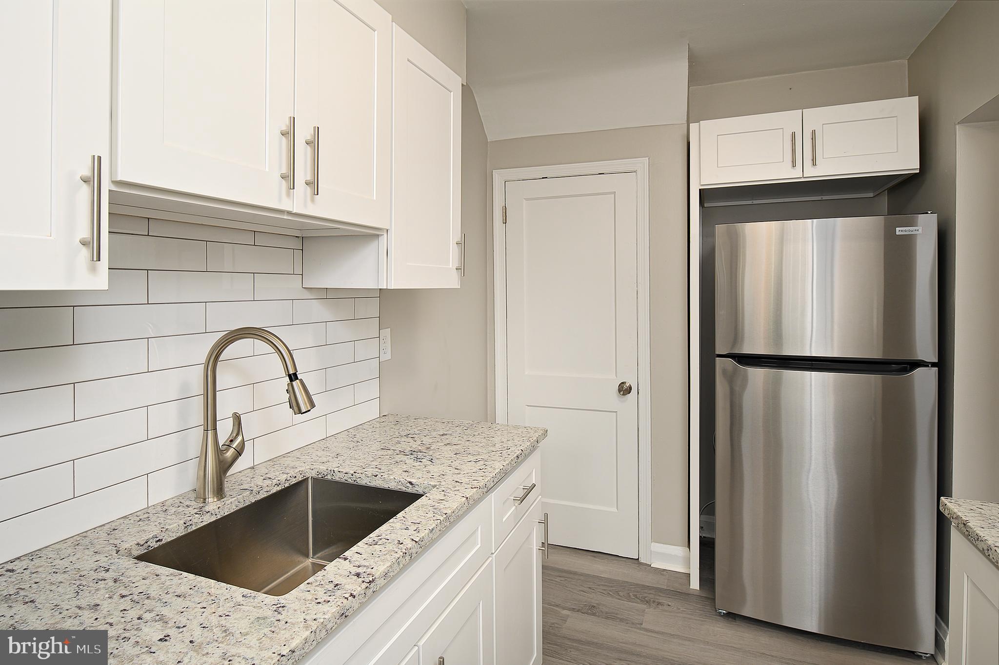1905 Marsdale Road Dundalk, MD 21222 - Photo 12 of 24 Kitchen (alt view)