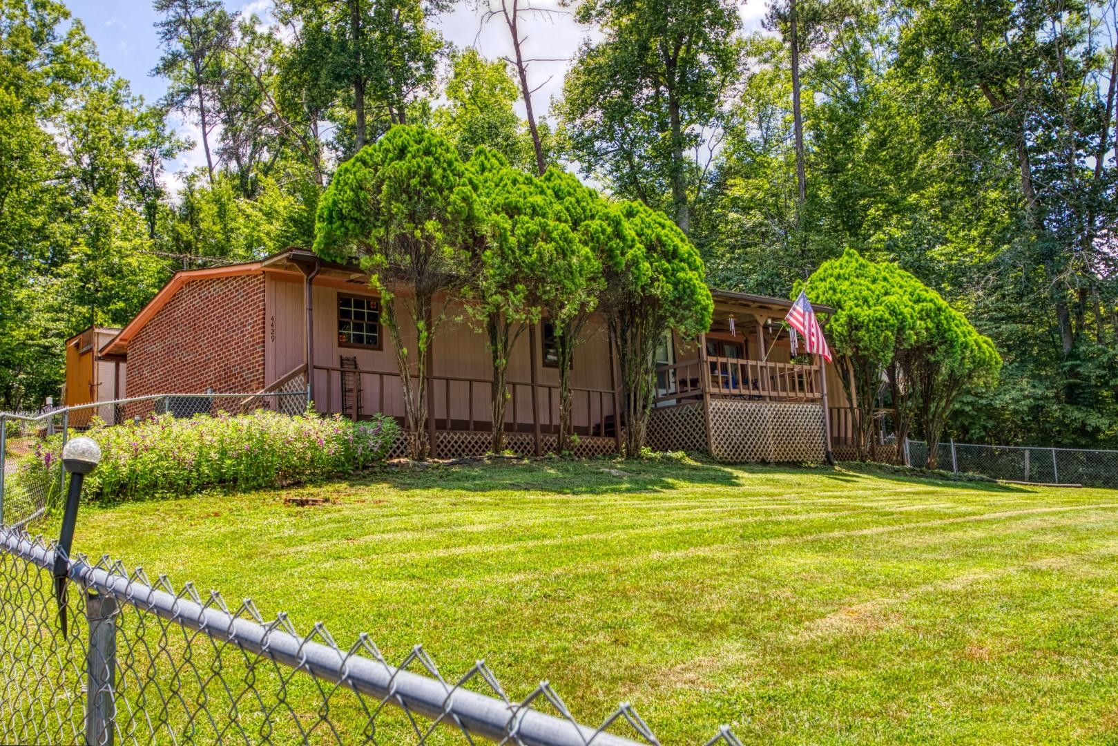 4429 Douglas Dam Road Kodak, TN 37764 - Photo 1 of 14 Gallery Image 1