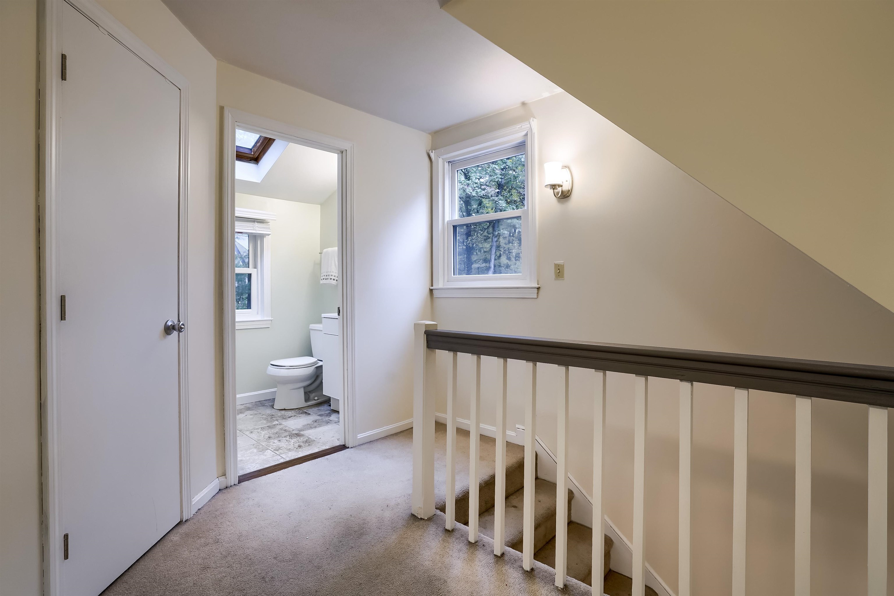 13 Torrey Road Nashua, NH 03063 - Photo 16 of 37 Gallery Image 16