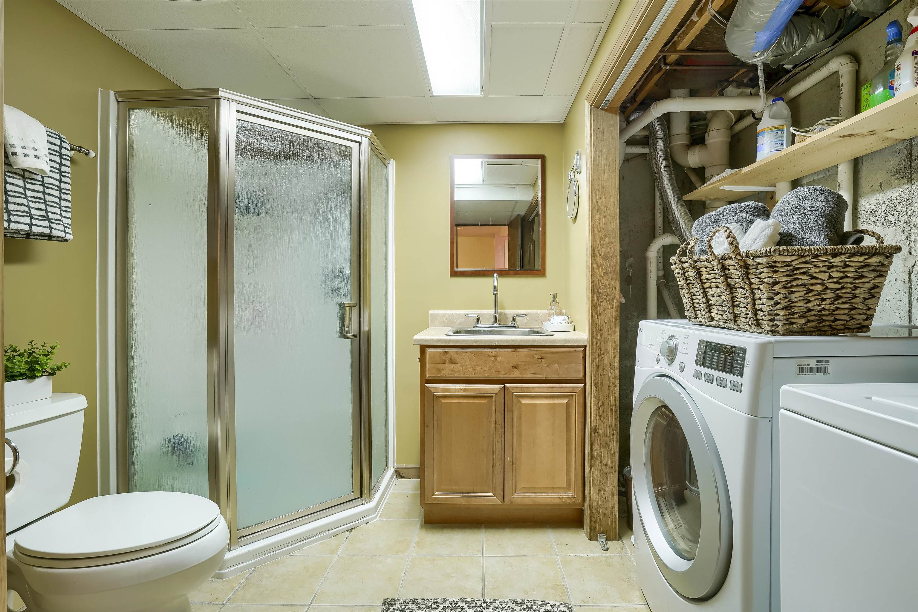 13 Torrey Road Nashua, NH 03063 - Photo 27 of 37 Gallery Image 27