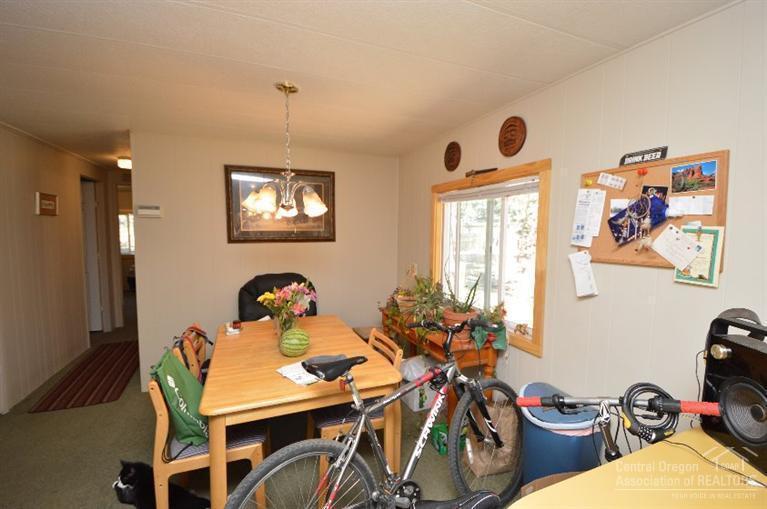 19992 Aspenwood Road Bend, OR 97702 - Photo 15 of 18 Dining area from kitchen