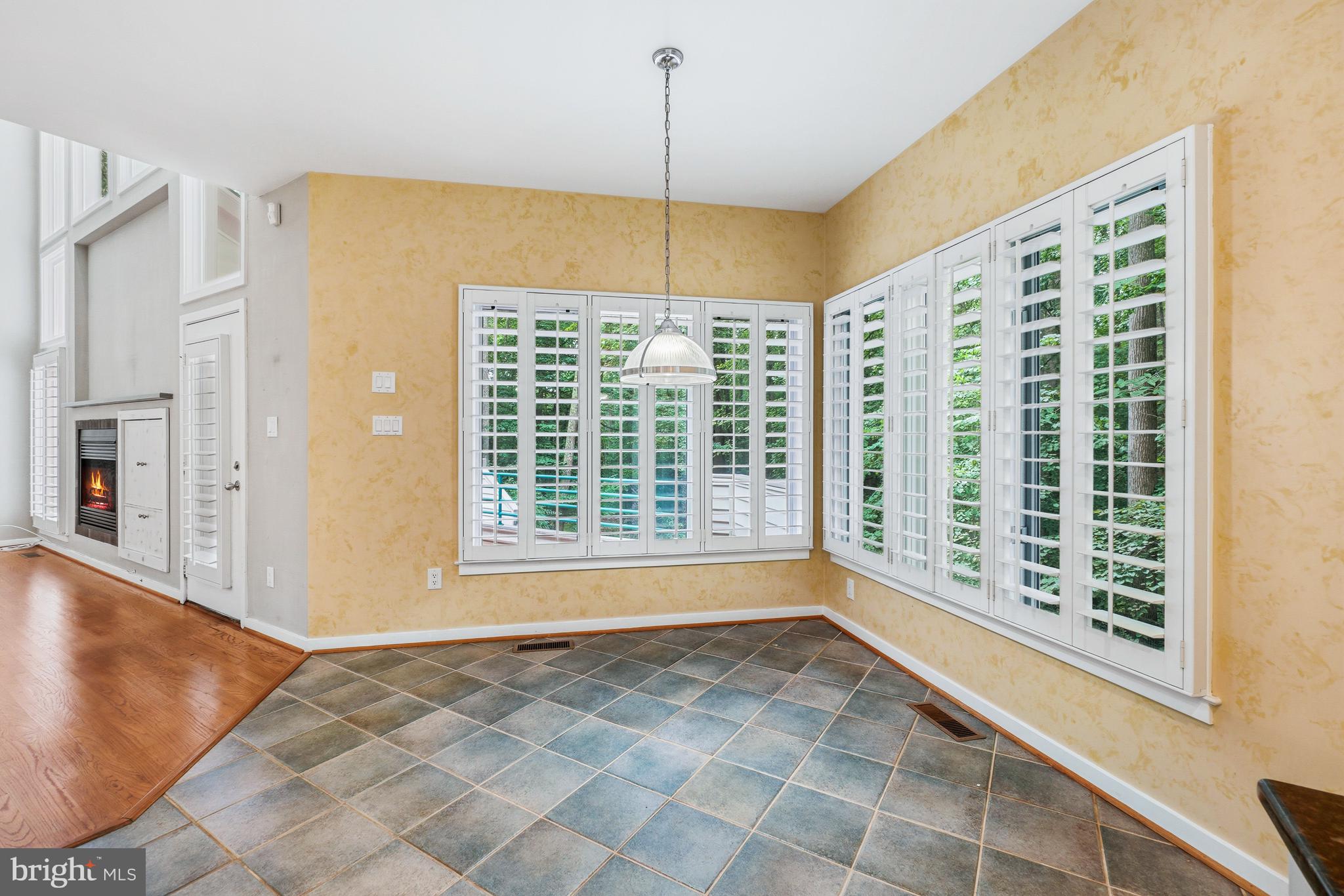 1104 Water Pointe Lane Reston, VA 20194 - Photo 14 of 44